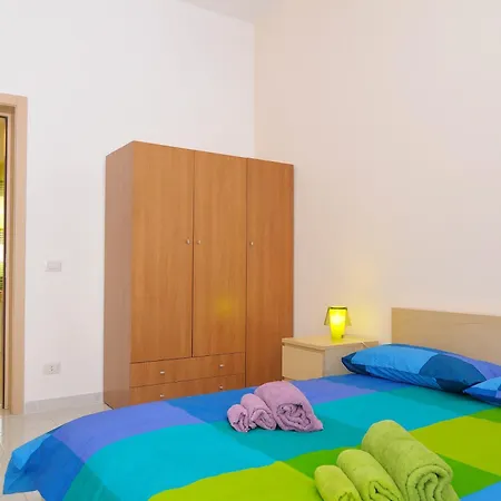 Delposto Apartment *